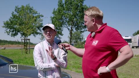 Interview an der Raststätte