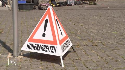 Ein Warnschild