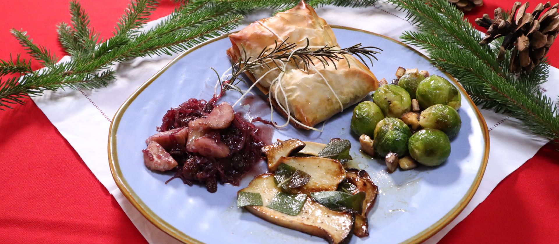 Rezept: Vegetarisch gefüllte Päckchen im Yufka-Teig | hr-fernsehen.de ...