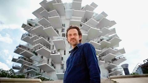 Der Architekt Nicolas Laisné hat in Montpellier ein Haus aus lauter Balkonen entworfen, die ein Drittel der Wohnungsflächen ausmachen und wie Blätter aus einem Baum um das Gebäude stehen.