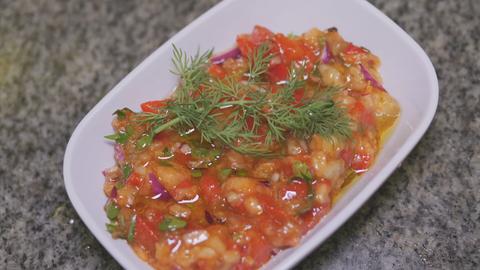 Auberginen-Spitzpaprika-Salat