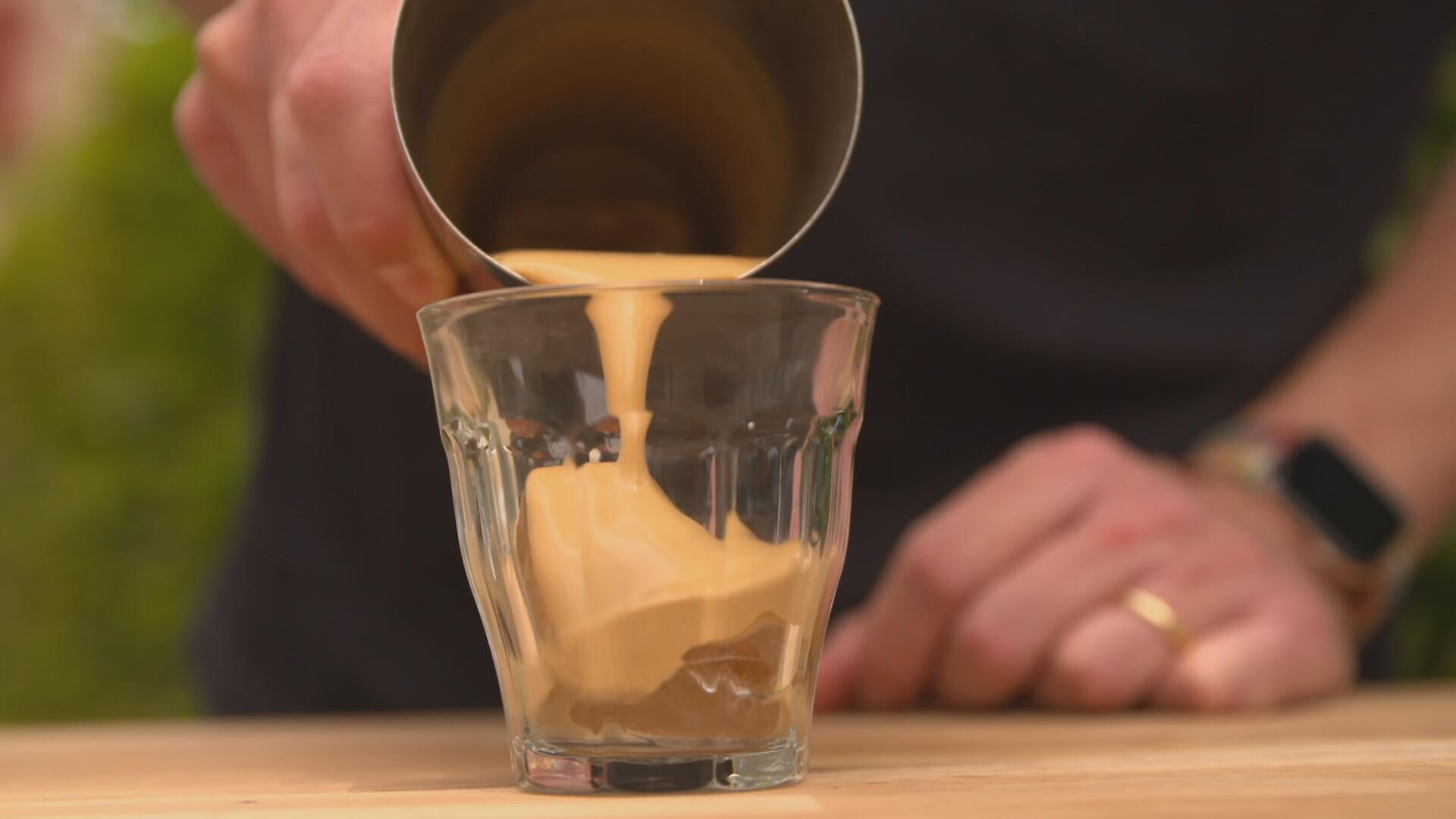 Rezept: Freddo - geeister Espresso | hr-fernsehen.de | Die Ratgeber