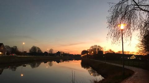 Abendstimmung zwischen Harlesiel und Carolinensiel in Ostfriesland.