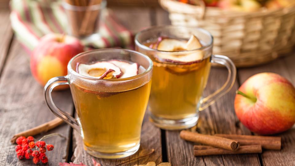 Rezept Apfelgluhwein Mit Und Ohne Alkohol Hr Fernsehen De Die Ratgeber