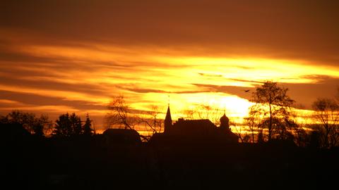 Sonnenaufgang über Klein-Zimmern am 5. Februar.