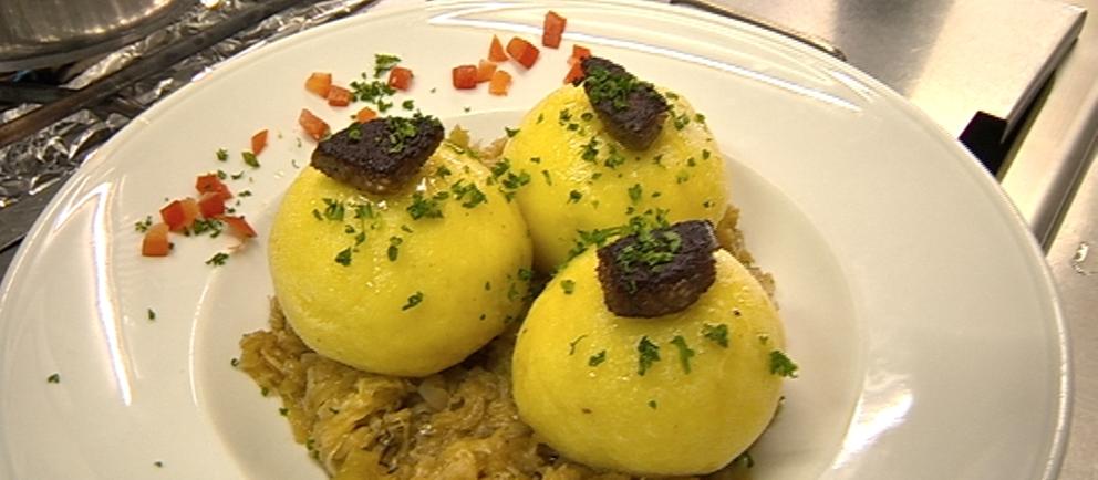 Gefüllte Kartoffelklöße | hr-fernsehen.de | Rezepte