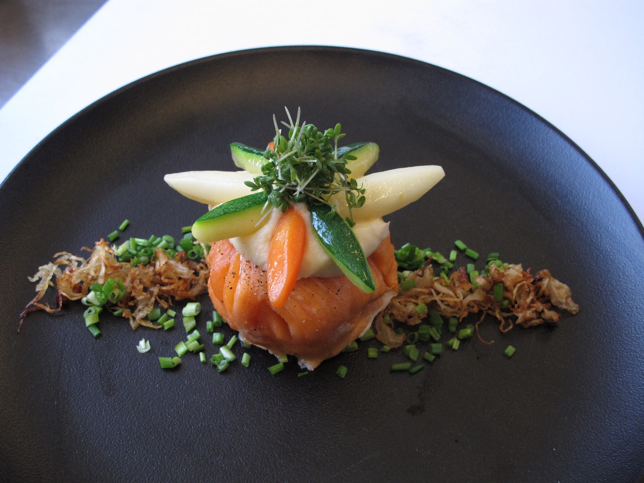 vogelsberger saiblingskrone mit sauerkraut kartoffelstampf hr fernsehen de rezepte